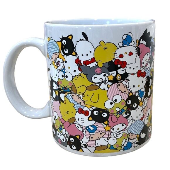 Hello Kitty and Friends Ceramic Mug - Picture 2 of 3